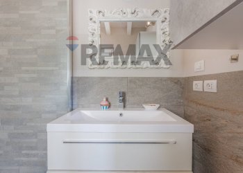 Bagno - Villa a Schiera Strada Carpaneto
 
1, Parma - foto 27
