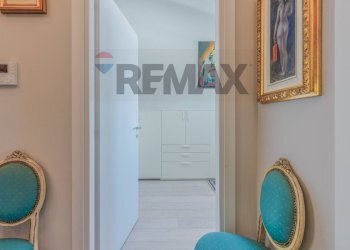 Hall / corridoio - Villa a Schiera Strada Carpaneto
 
1, Parma - foto 37