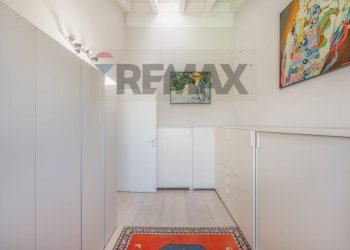 Hall / corridoio - Villa a Schiera Strada Carpaneto
 
1, Parma - foto 40