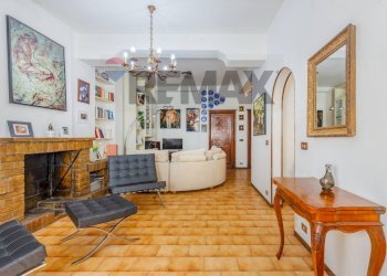 Soggiorno - Four-room apartment BORGO COCCONI
 
34, Parma - photo 2