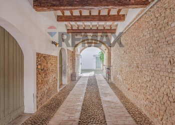 Hall / corridoio - Four-room apartment BORGO COCCONI
 
34, Parma - photo 34