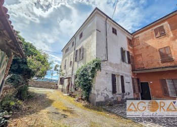 Foto 1 - Independent house Via 5 Martiri, Carezzano - photo 1