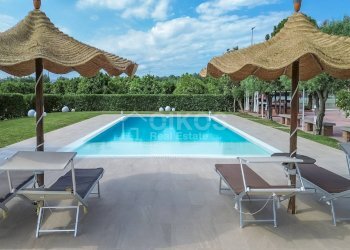 Foto 1 - Villa strada monasteri, Siracusa - foto 1