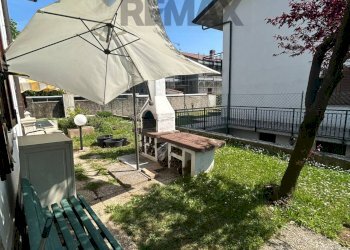 Giardino - Casa semi indipendente Via Adige
 
25, Bonate Sopra - foto 4