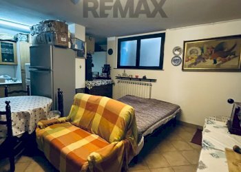Camera / camera da letto - Semi-detached house Via Adige
 
25, Bonate Sopra - photo 23