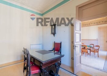 Sala da pranzo - Appartamento Via Malta
 
21, Palermo - foto 25