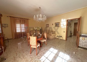 Sala da pranzo - Apartment Villabate - photo 2