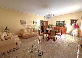 Sala da pranzo - Apartment Villabate - photo 3