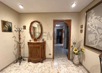 Hall / corridoio - Apartment Villabate - photo 10