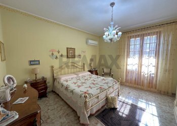Camera / camera da letto - Apartment Villabate - photo 22