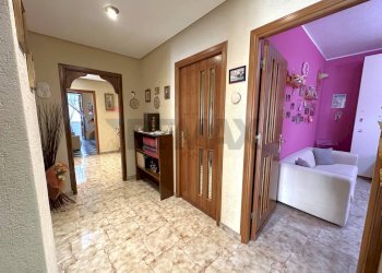 Hall / corridoio - Apartment Villabate - photo 28