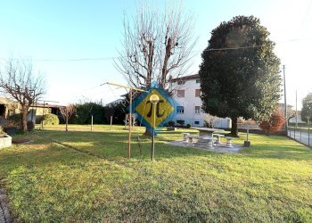 Foto 1 - Villa via Carlonga
 
5, Caneva - photo 1
