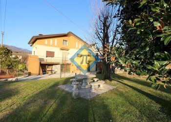 Foto 2 - Villa via Carlonga
 
5, Caneva - photo 2