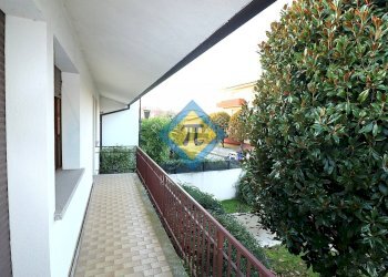 Foto 16 - Villa Via Giorgione
 
9, Pordenone - foto 16