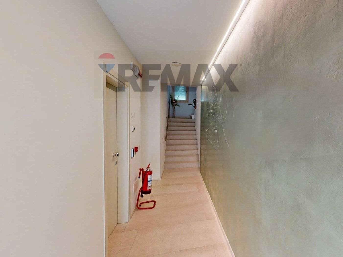 Hall / corridoio - Casa indipendente Valdobbiadene - foto 1