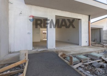 Terrazza - Casa semi indipendente Via G. Deledda
 
snc, Magnago - foto 19