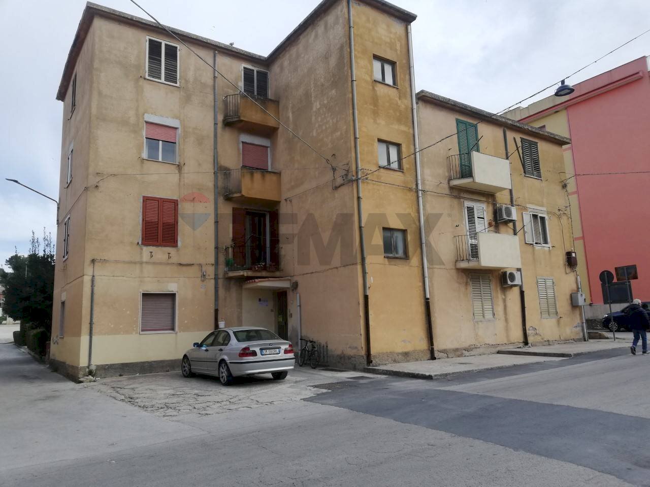 Edificio all\'aperto - Quadrilocale corso xx settembre
 
4, Giarratana - foto 1
