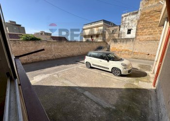 Edificio all\'aperto - Two-room apartment Via Giuseppe Galeano
 
2/b, Palermo - photo 20