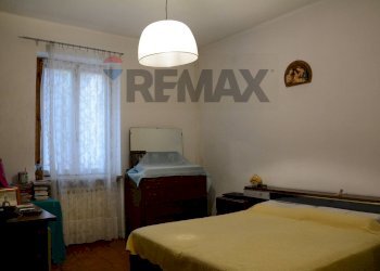 Camera / camera da letto - Three-room apartment Verona - photo 23