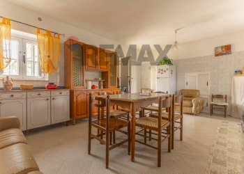 Sala da pranzo - Baita Strada Monte Stabile/ Str. Gianfelice, Martina Franca - foto 3