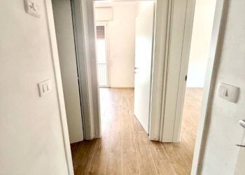 Disimpegno - Three-room apartment via Camillo Biseo, Brescia - photo 15