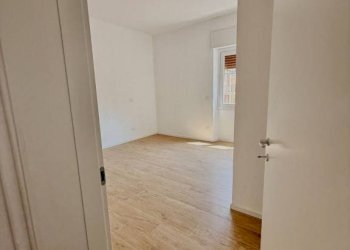 Camera da letto - Three-room apartment via Camillo Biseo, Brescia - photo 19