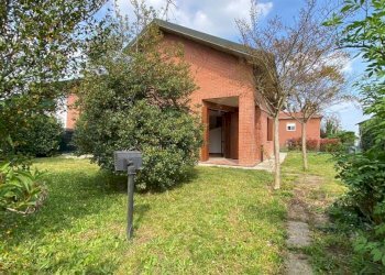 Giardino - Villa via Alessandro Manzoni, Besnate - foto 21