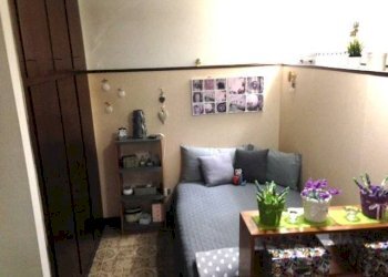 Salone - One-room apartment via San Felice, Bologna (neighborhood Centro Storico) - photo 5