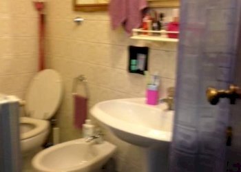 Bagno - One-room apartment via San Felice, Bologna (neighborhood Centro Storico) - photo 7