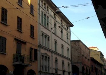 Zona - One-room apartment via San Felice, Bologna (neighborhood Centro Storico) - photo 10