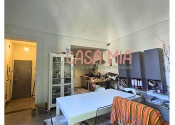 Foto 1 - Bilocale Via Beverora, Piacenza - foto 1