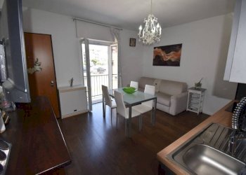 Salone - Bilocale via Trento, 44, Nizza Monferrato - foto 1