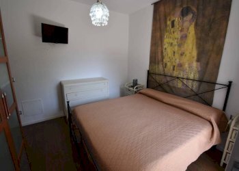 Camera da letto - Bilocale via Trento, 44, Nizza Monferrato - foto 14