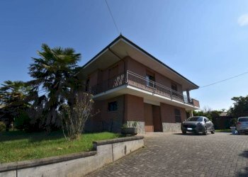 Facciata - Villa via Serra Cora, Monale - foto 6