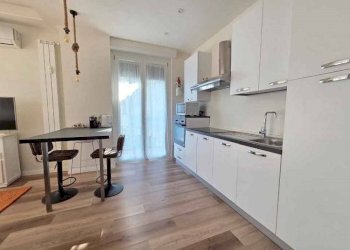 Cucina - Loft via Pianezza, 6, Torino (zona San Donato) - foto 1