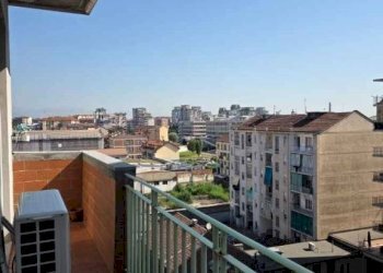 Balcone - Loft via Pianezza, 6, Torino (zona San Donato) - foto 17