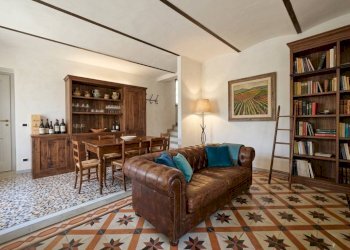 Salone - Rustico Diano d'Alba - foto 7