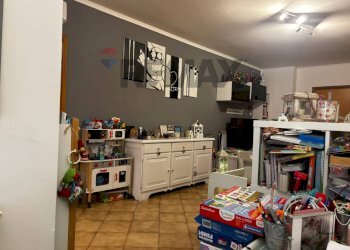 Camera / camera da letto - Three-room apartment Viale Antonio Ciamarra
262, Roma - photo 3