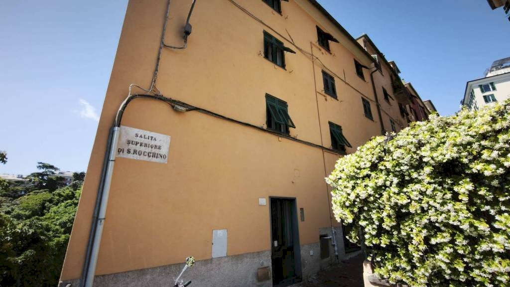 Zona - Three-room apartment salita Superiore San Rocchino, Genova (neighborhood Castelletto) - photo 2