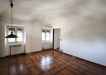 Camera da letto - Three-room apartment salita Superiore San Rocchino, Genova (neighborhood Castelletto) - photo 9