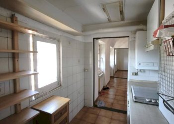 Cucina - Three-room apartment salita Superiore San Rocchino, Genova (neighborhood Castelletto) - photo 11