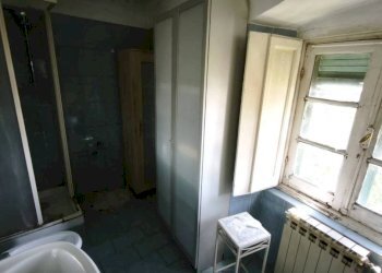 Bagno - Three-room apartment salita Superiore San Rocchino, Genova (neighborhood Castelletto) - photo 18