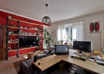 Salone - Three-room apartment via Sabaudia, Torino (neighborhood Borgo Po) - photo 7