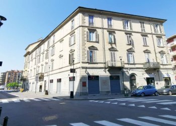 Facciata - Bilocale via Pisa, 46, Torino (zona Aurora) - foto 2