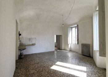 Stanza non arredata - Bilocale via Pisa, 46, Torino (zona Aurora) - foto 5