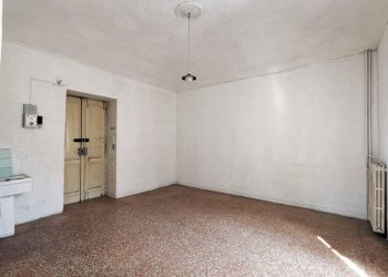 Stanza non arredata - Bilocale via Pisa, 46, Torino (zona Aurora) - foto 9