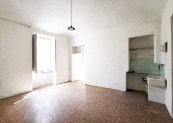 Stanza non arredata - Bilocale via Pisa, 46, Torino (zona Aurora) - foto 12