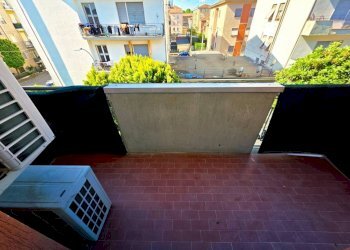 Terrazzo - Trilocale strada Gedeone Ferrarini, Parma - foto 4