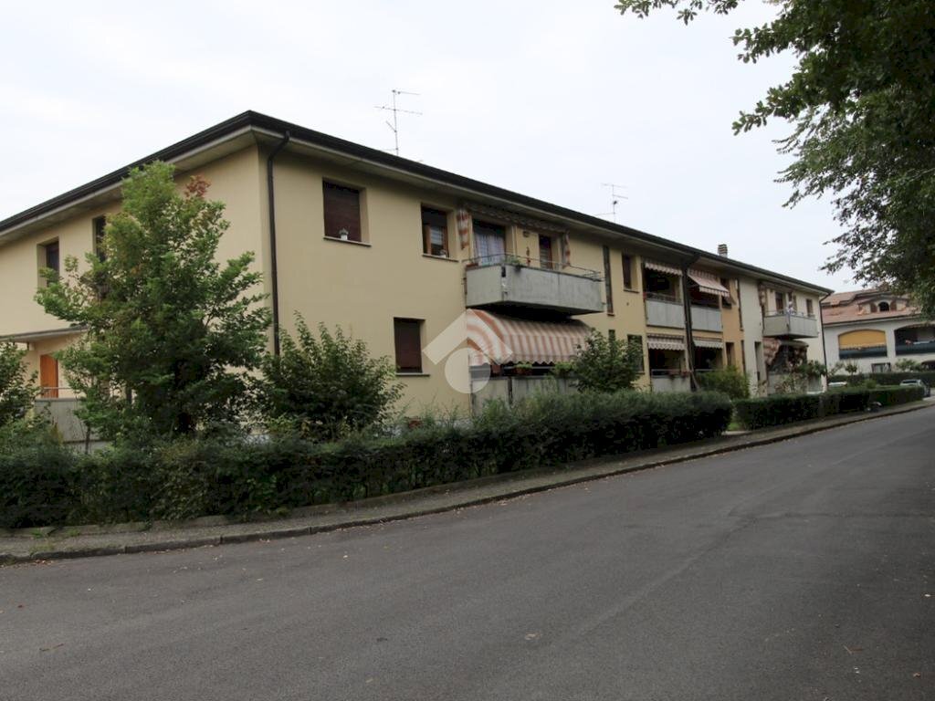 Trilocale Via Canale, Casalgrande - foto 1