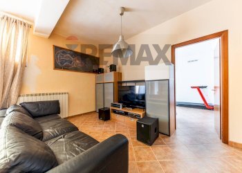 Soggiorno - Three-room apartment Via Eraclito
19, Albano Laziale - photo 11
